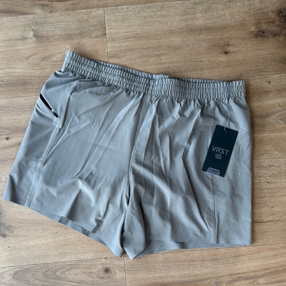 Men's Gray Performance Shorts